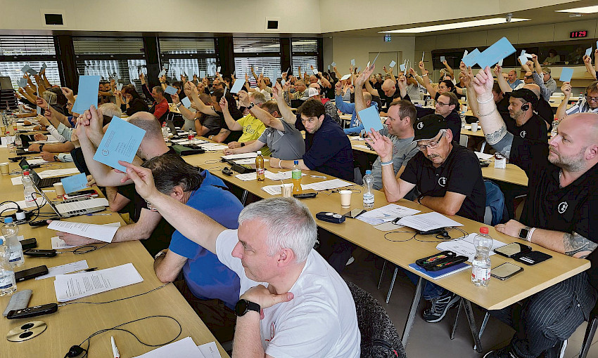 La conferenza CCL SEV ha discusso dello stato delle trattative su BAR e CCL.